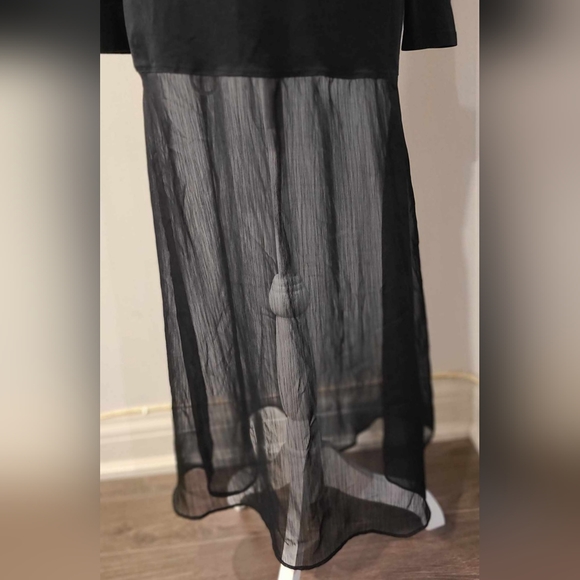 Black Long Sleeve Maxi Dress with Chiffon Transparent Skirt - Picture 6 of 7